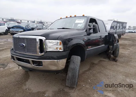 2004 Ford F-350 Lariat/Xl/Xlt из США, поврежденный, VIN 1FTSW31PX4EC72617